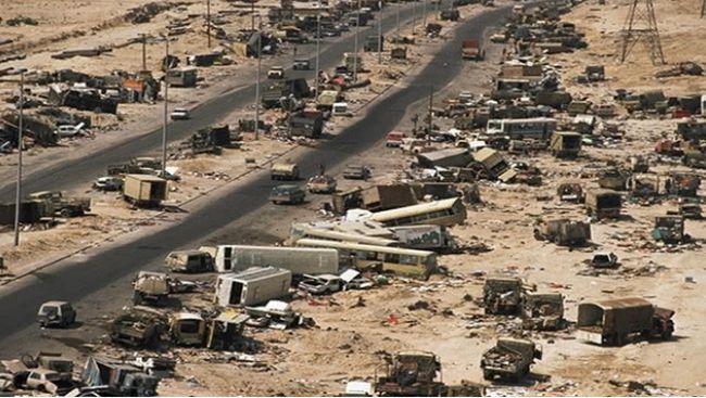 (撤出科威特的伊拉克车辆遭遇联军的装甲车和空袭,全军覆没)关键因素