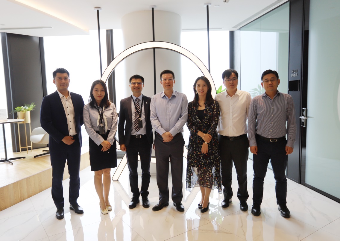 前海金融控股到访atlas寰图携手共推西安商服环境升级