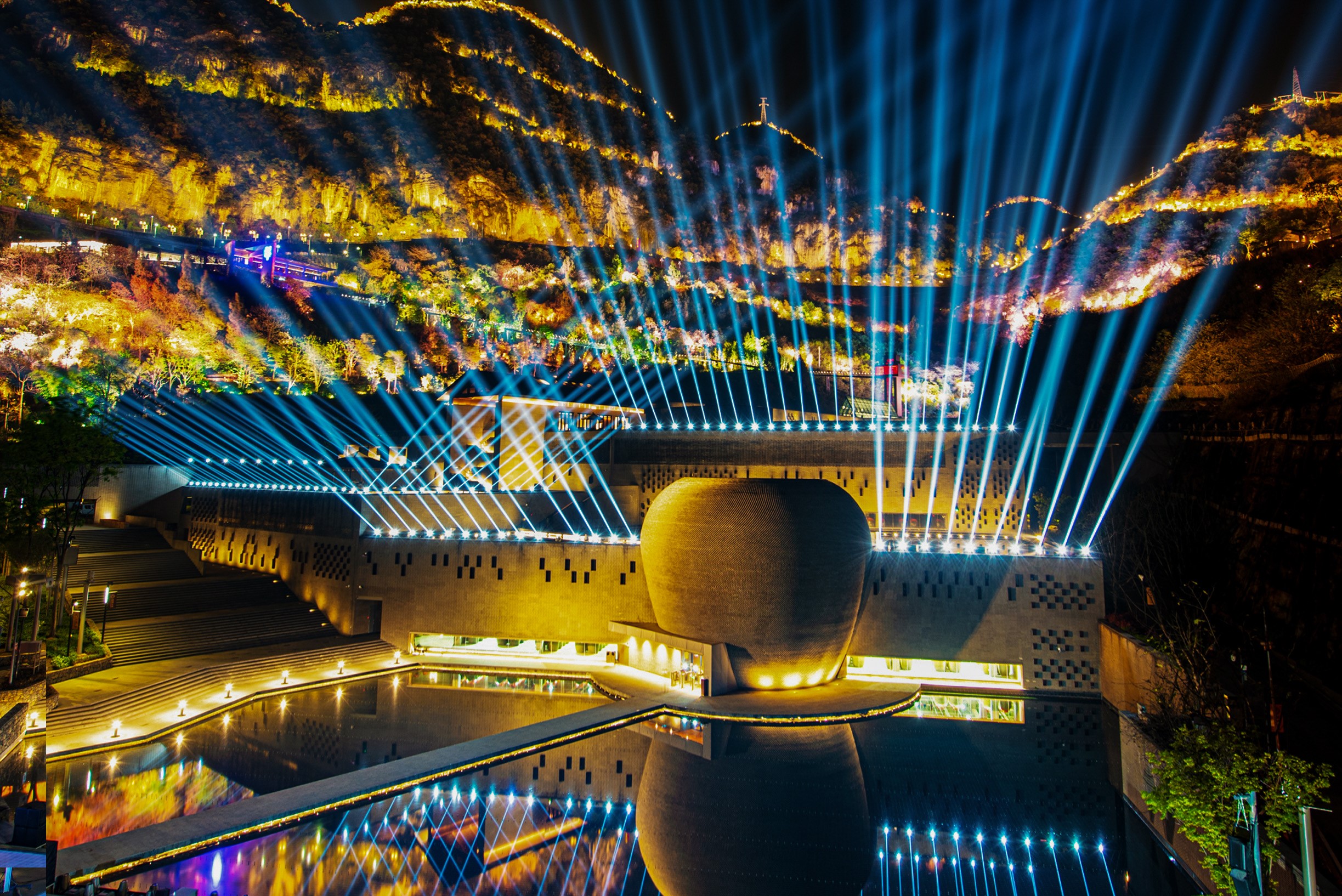 "中国郎·山谷光影秀"带你体验什么是一流的世界级酒庄