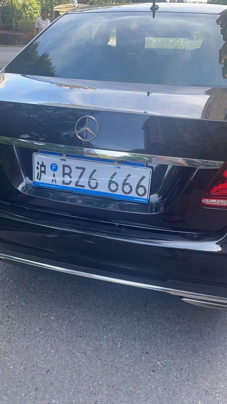 上海有人领到了新式牌照?恐为假消息