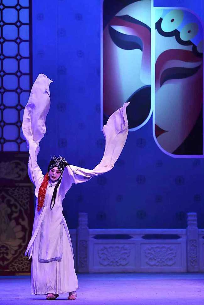 5月23日晚,秦腔折子戏《清风亭》《托梦》《双锦衣·数罗汉》《三娘