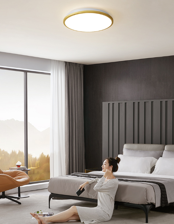 月影家居618明星亲临优惠不停18辆五菱宏光mini壕送