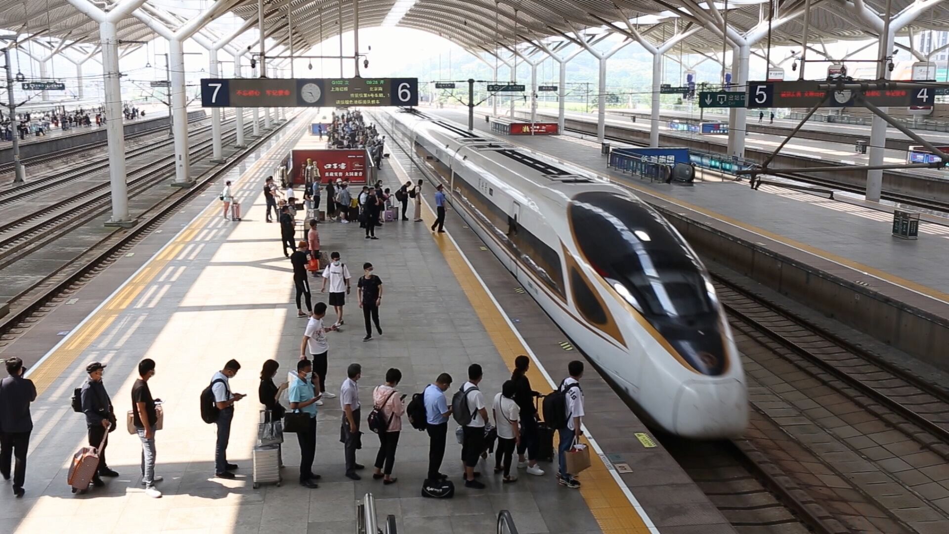 2021年中秋小长假长三角铁路预计发送旅客超700万人次