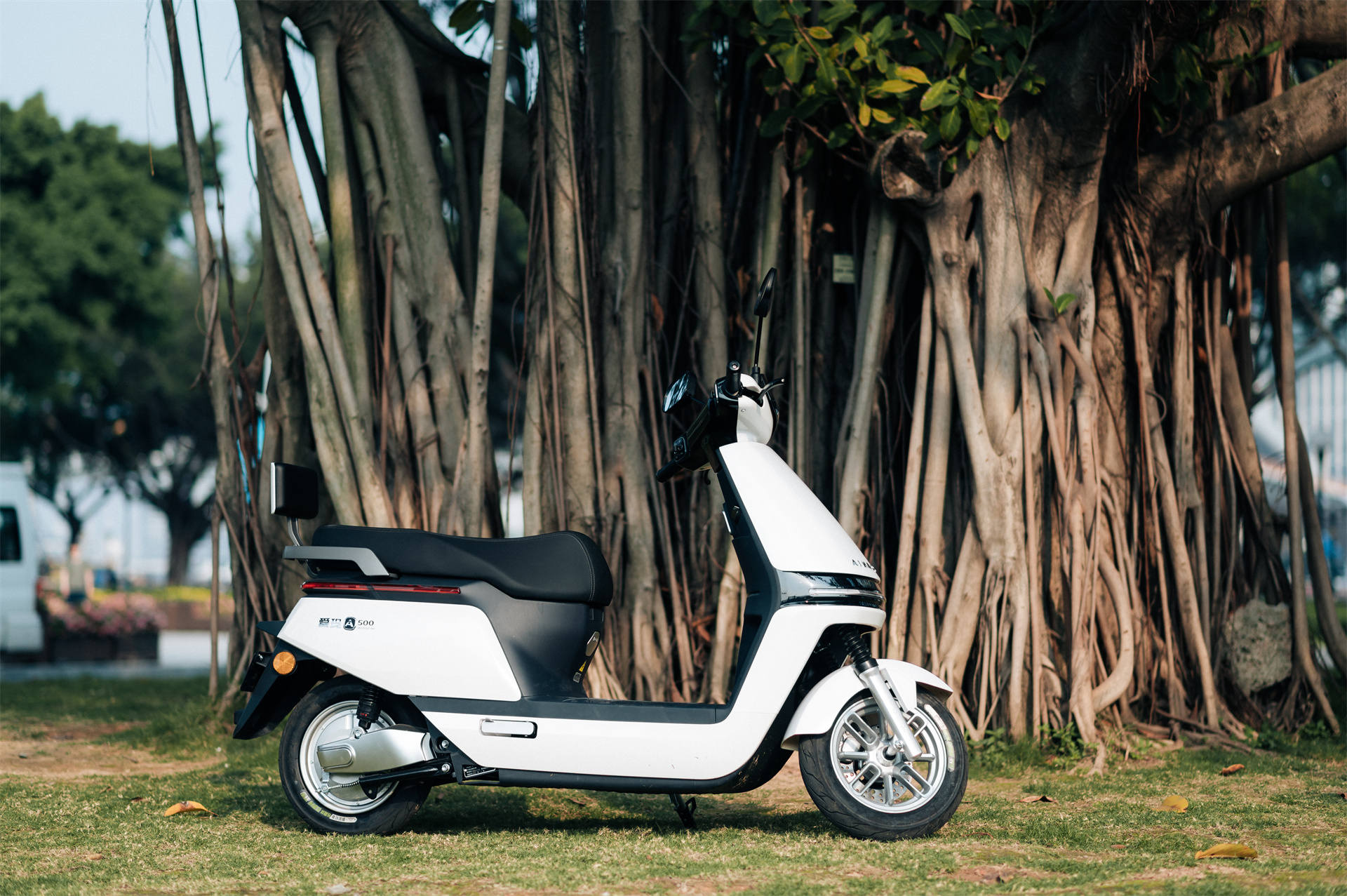 电动自行车也能无惧续航焦虑?爱玛a500电动车实测体验