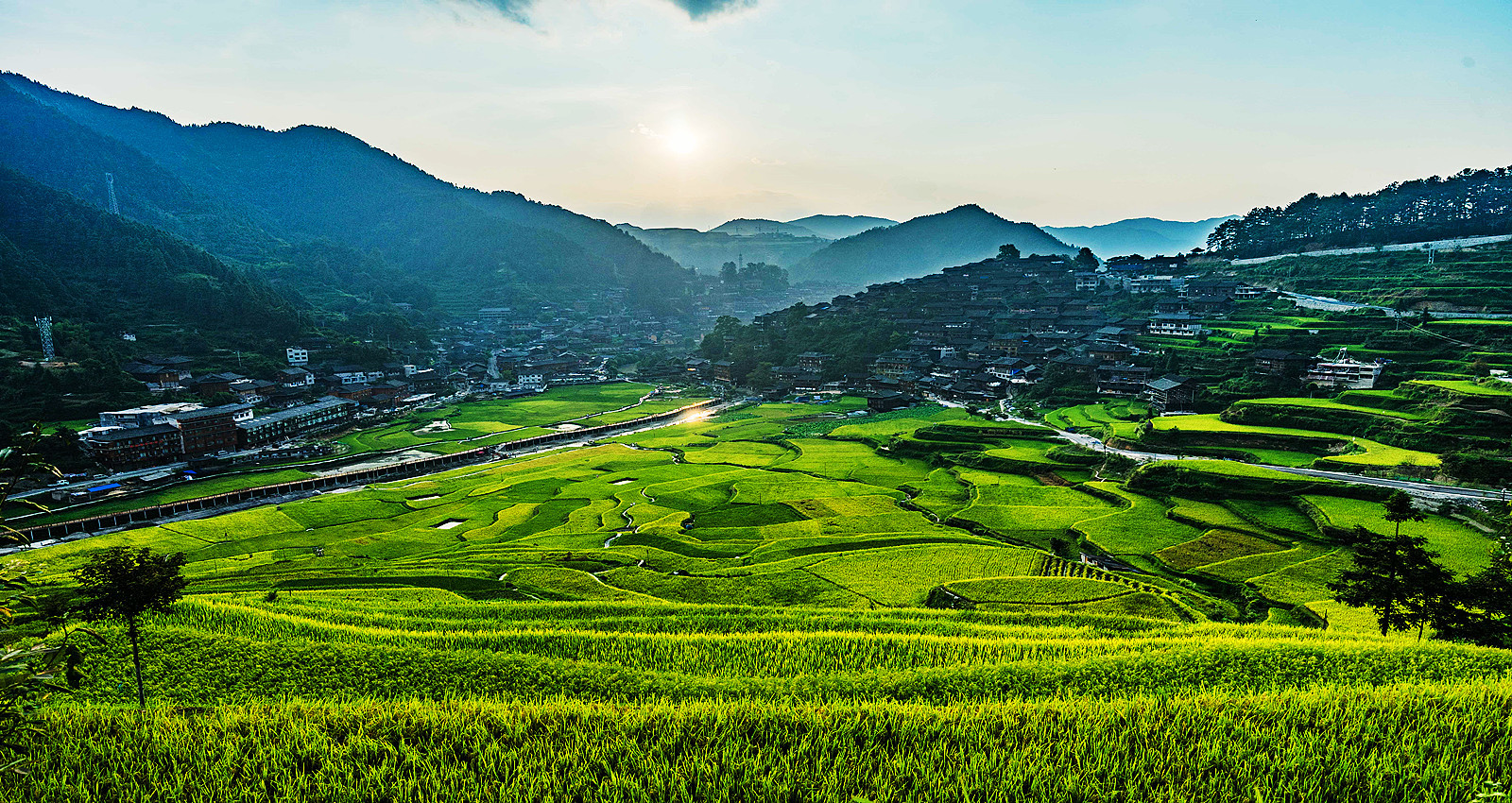 西江田园观光区:风吹稻花苗寨香__凤凰网