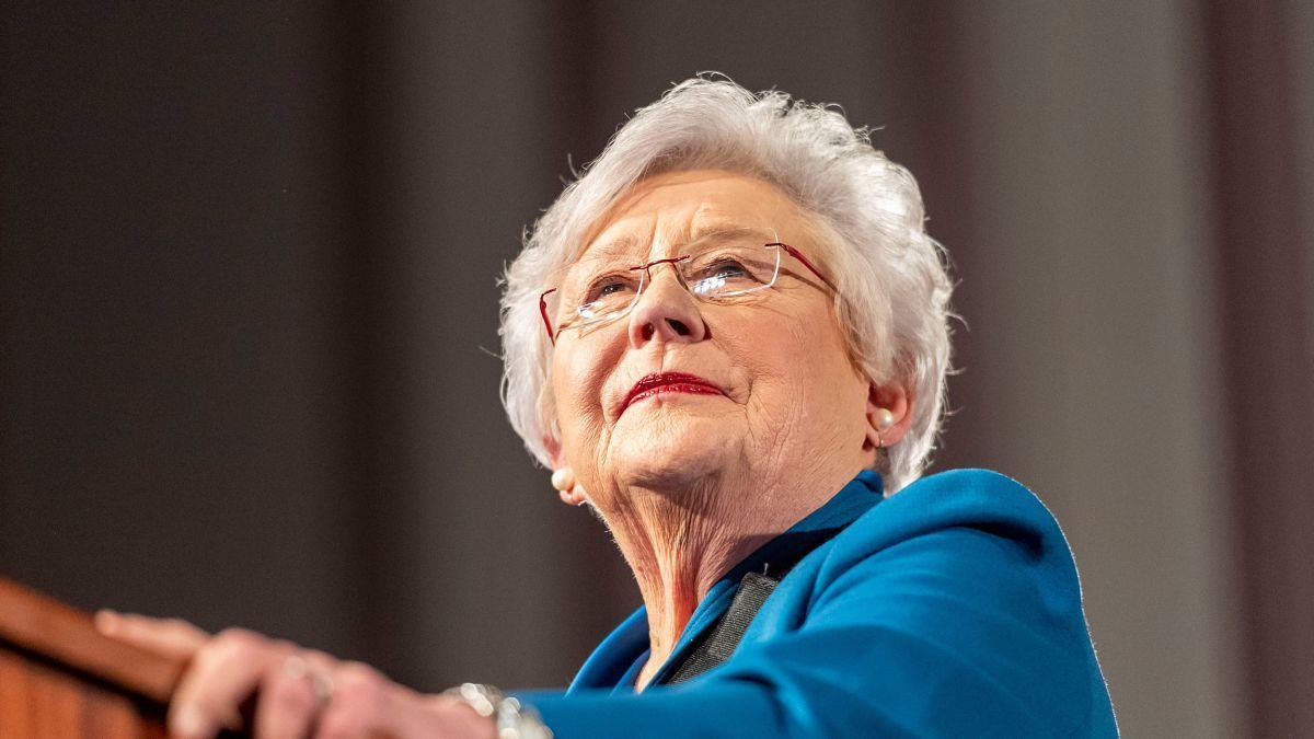 盘点美国女州长们,有的就任靠"运气",有的靠前任辞职"助攻"