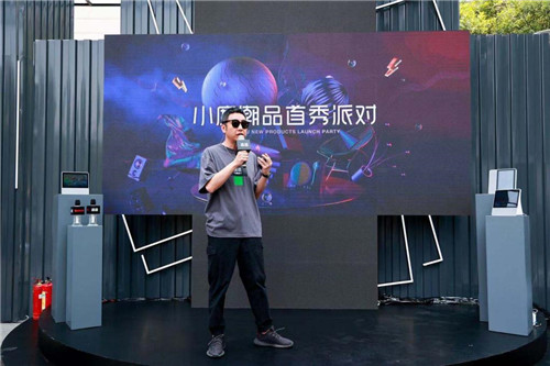 小度旗下科技潮牌“添添”携人工智能科技潮品亮相三里屯