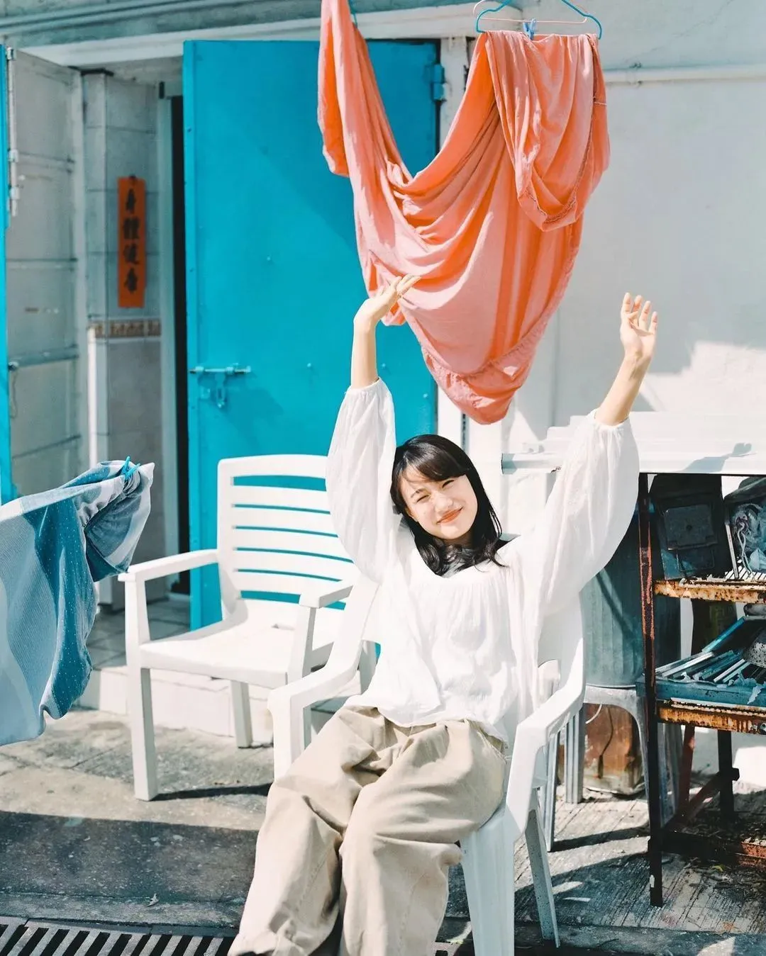 日常生活中取景,摄影师的魔力正在于如何把看起来杂乱的场景拍得更有