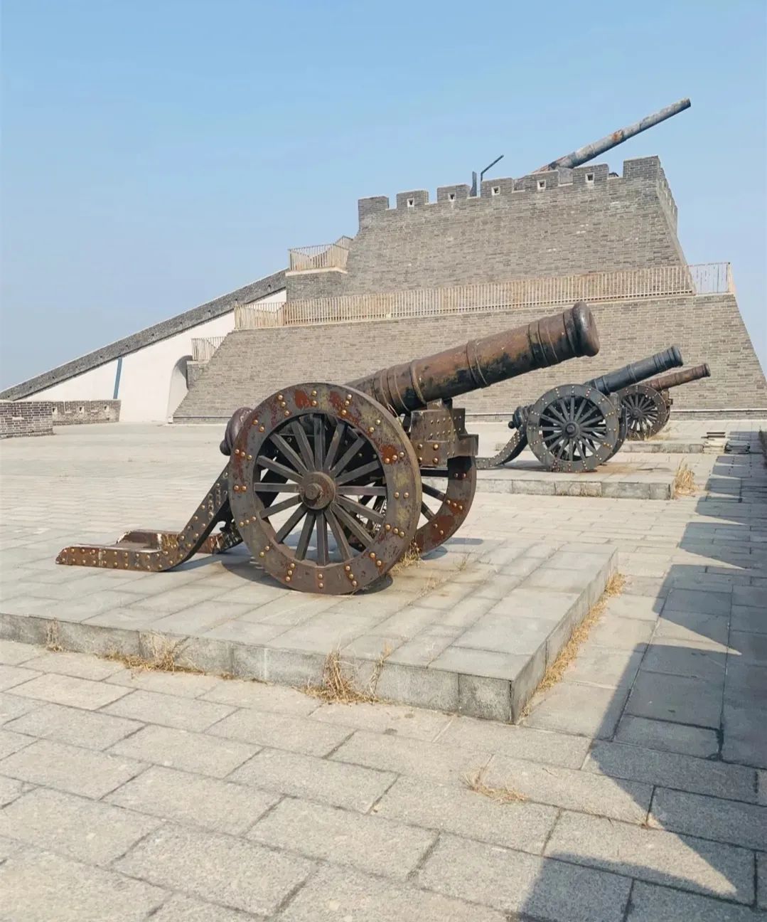 明嘉靖在北塘修筑东西两座炮台,史称北塘双垒 和平时期,北塘炮台便