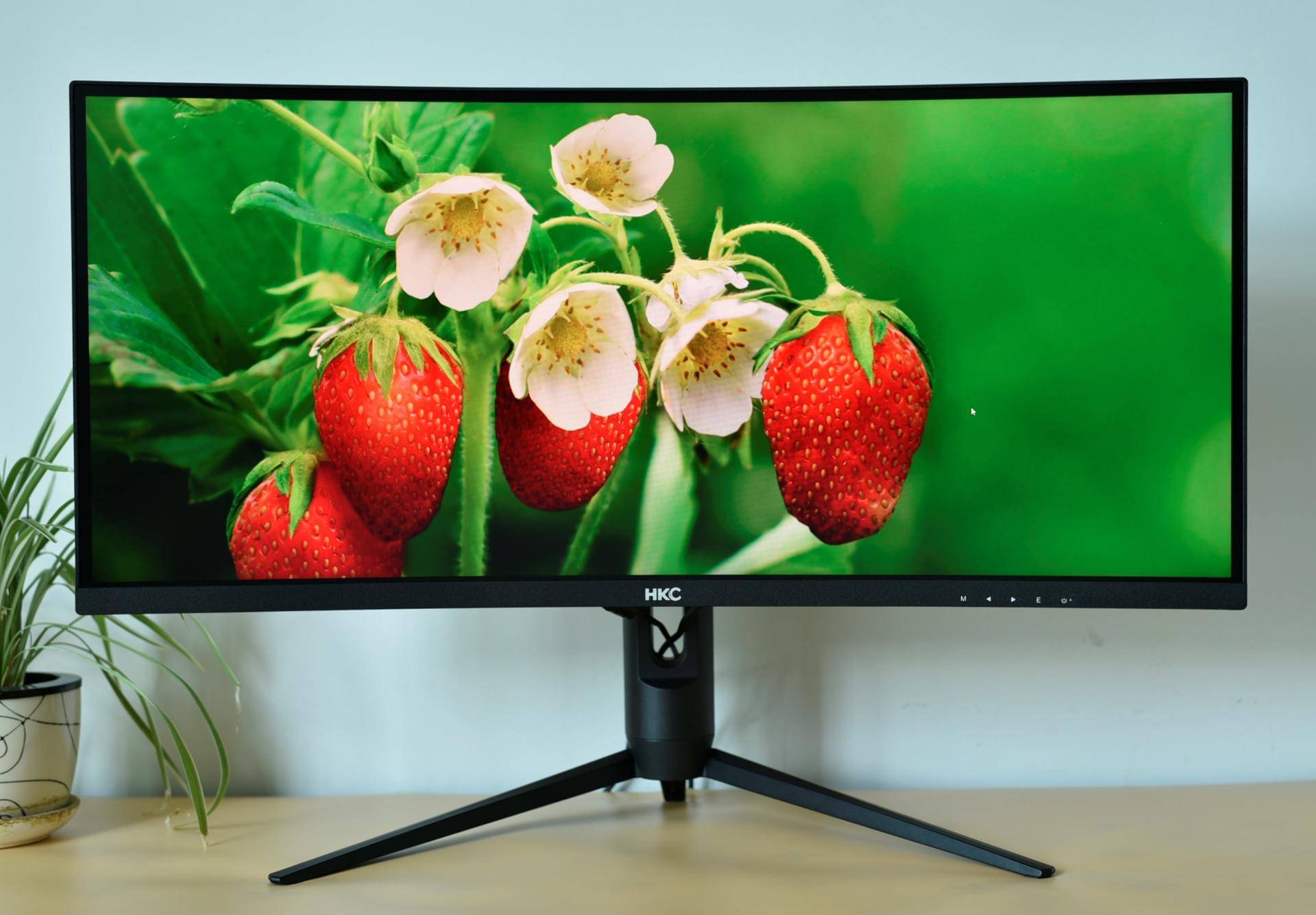 c299q带鱼屏2k分辨率变频技术带来超乎想象的电影画质