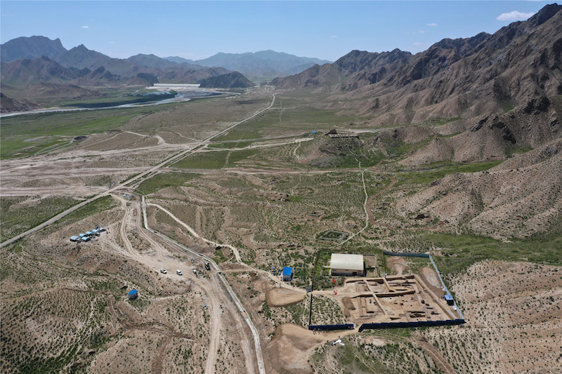 墓葬位置及环境.