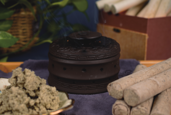 艾灸，让阳气在体内做理疗丨做艾灸补阳气灸哪里最好