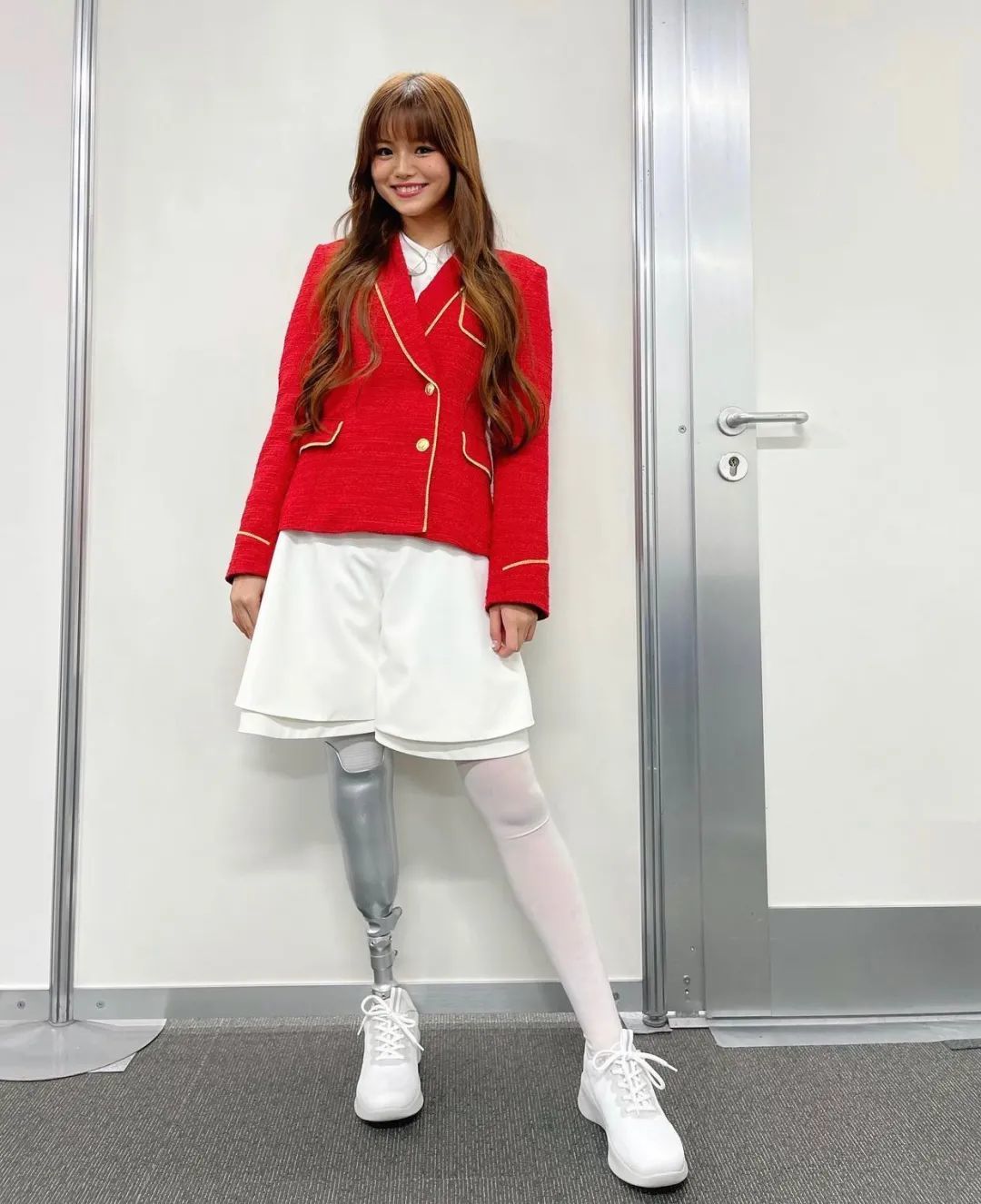 这些女神不一般,逐渐赛博朋克化的义肢模特