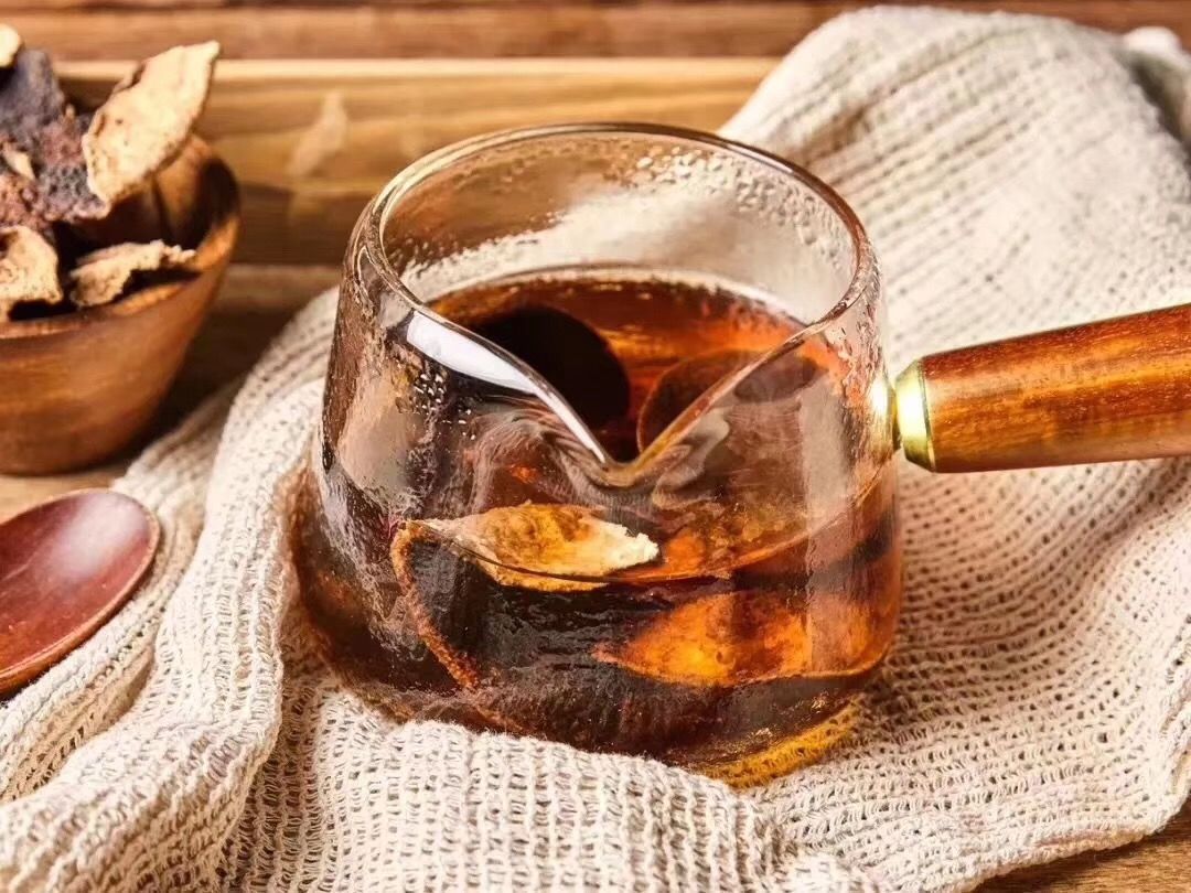 102岁长寿老人,常用"1素"煮水,摘掉肝病"帽子"