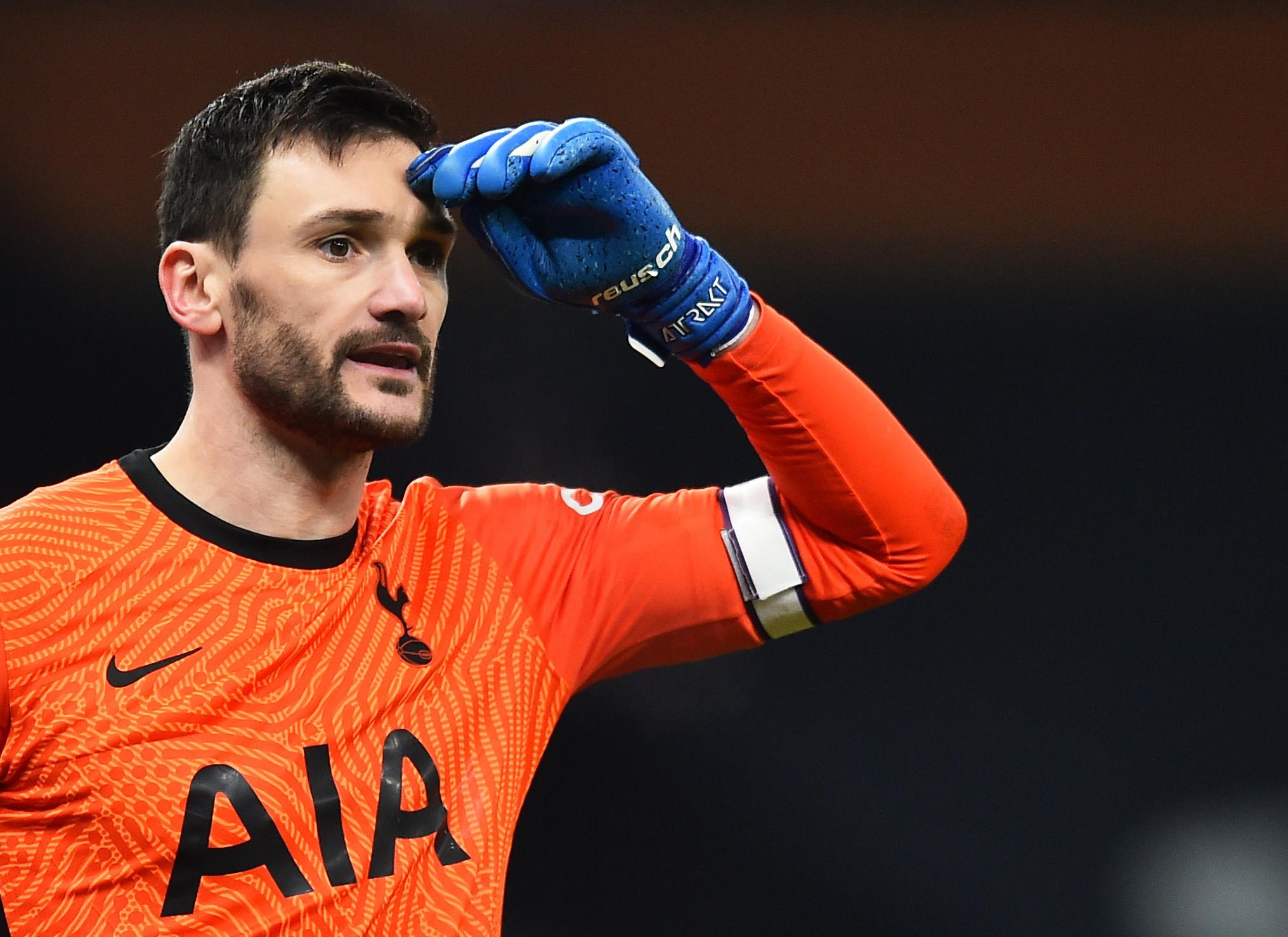 里程碑之战,对阵伯恩利的比赛是洛里在英超的第100场零封