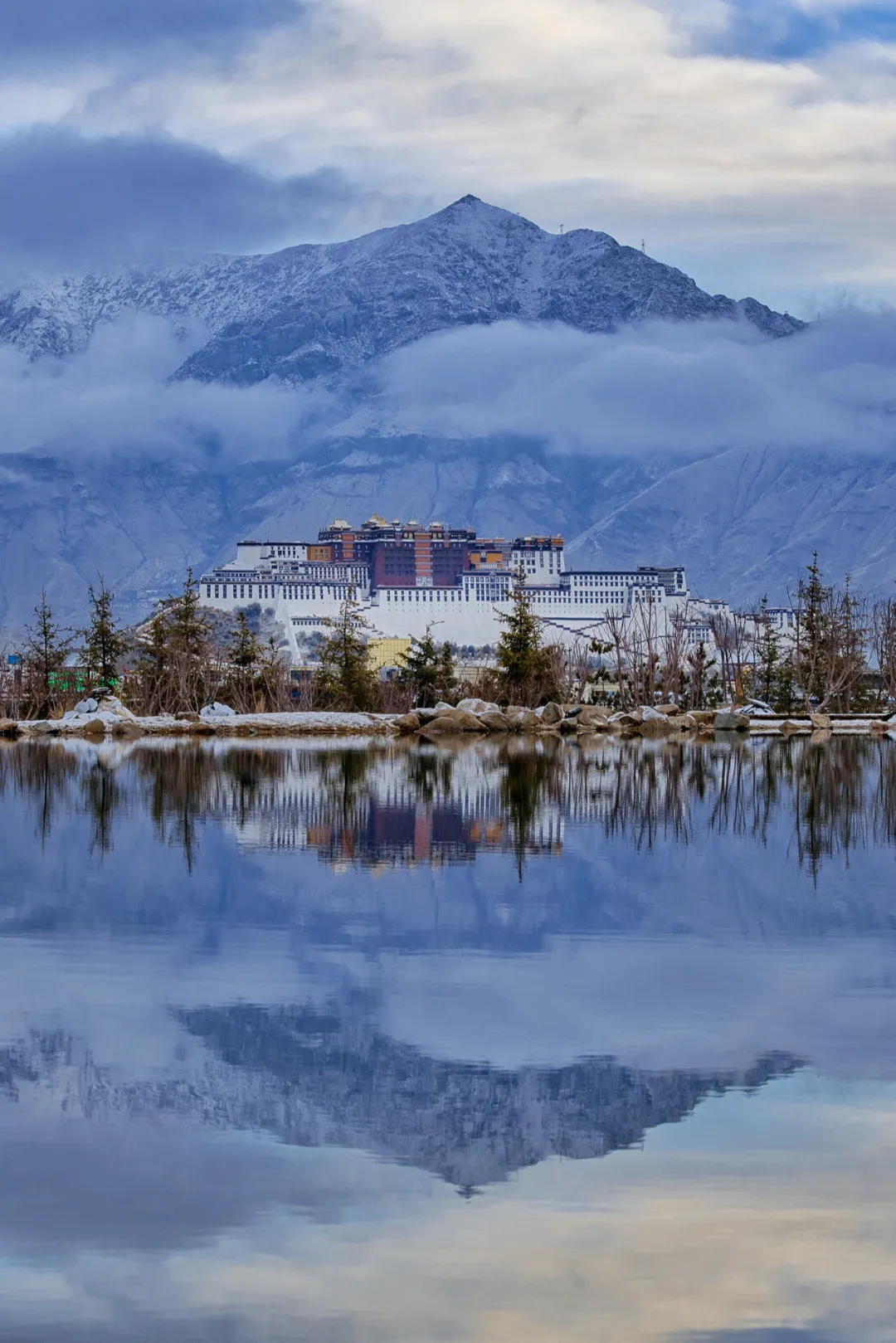 第一站:拉萨 几乎所有人来到拉萨的第一站,都是布达拉宫