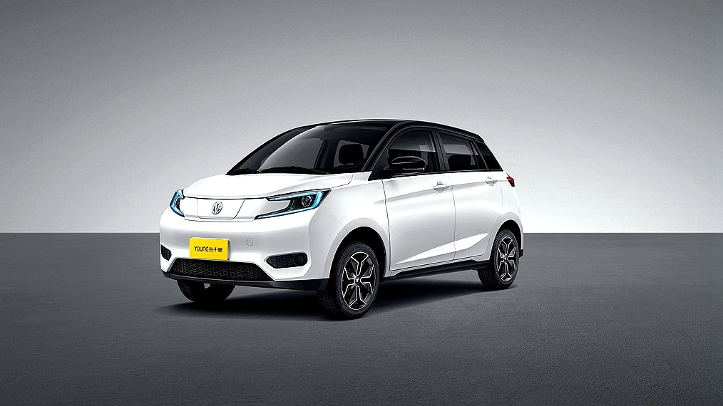 电动屋young光小新上市,续航超400公里,新特汽车你听说过没?