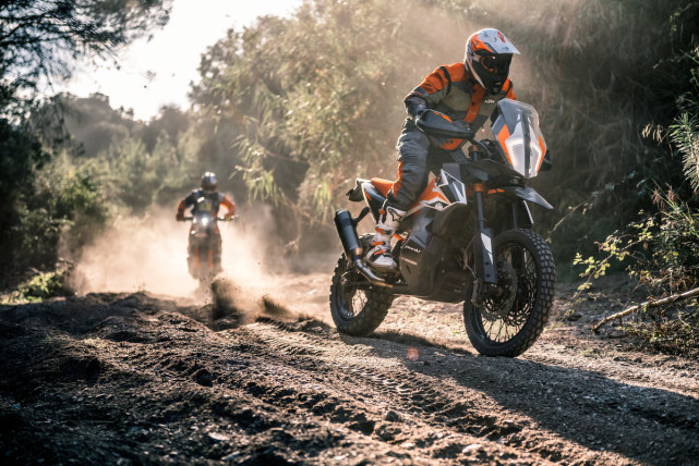 ktm 790 adv ckd版上市 售价10.76万起!