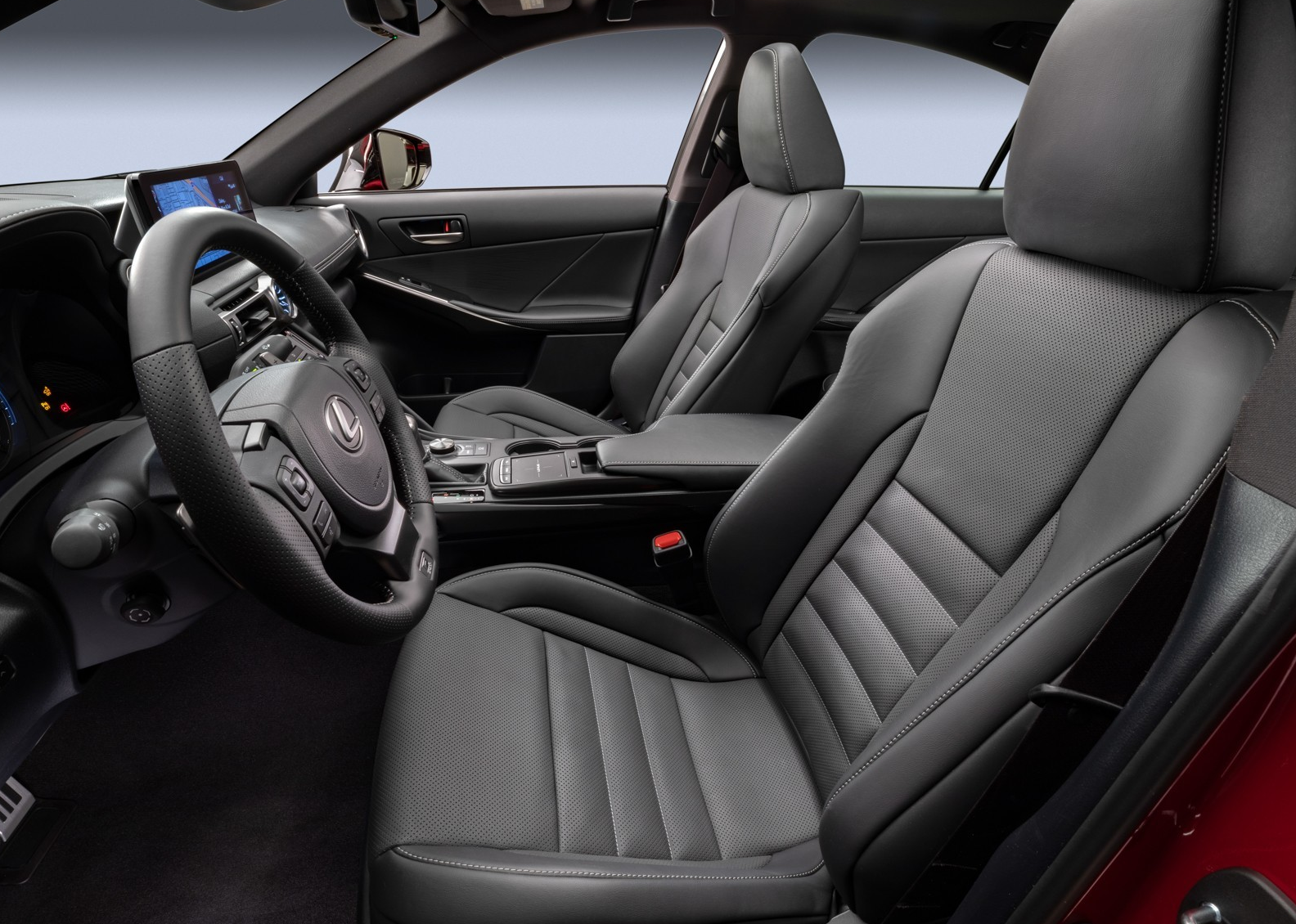 "咬地鲨"雷克萨斯is改款,搭3.5l v6引擎,售26.9万元起