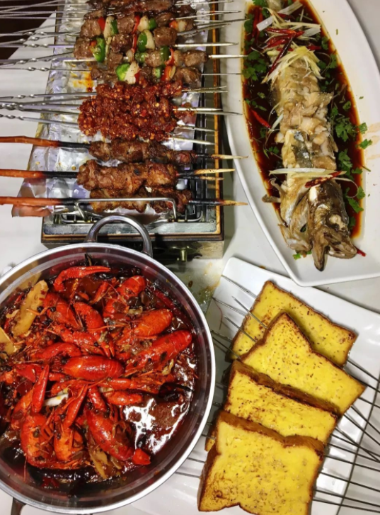 嘴巴再馋也不能贪21岁小伙来长沙旅游一顿宵夜引发急性胃肠炎