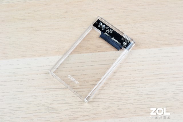 奥睿科硬盘盒宣传与实物不符 主控型号对不上