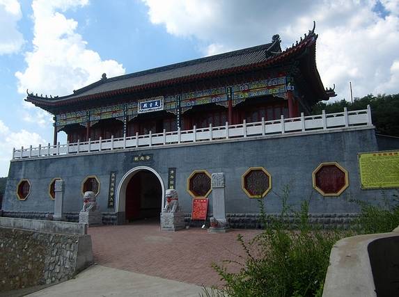 辽阳县首山镇向阳寺村图片