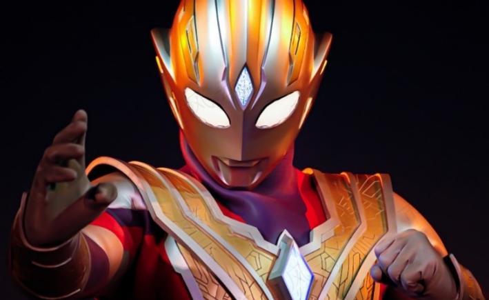 更不用说《奥特曼》系列了,日本圆谷公司为了卖剧中的飞机大炮模型