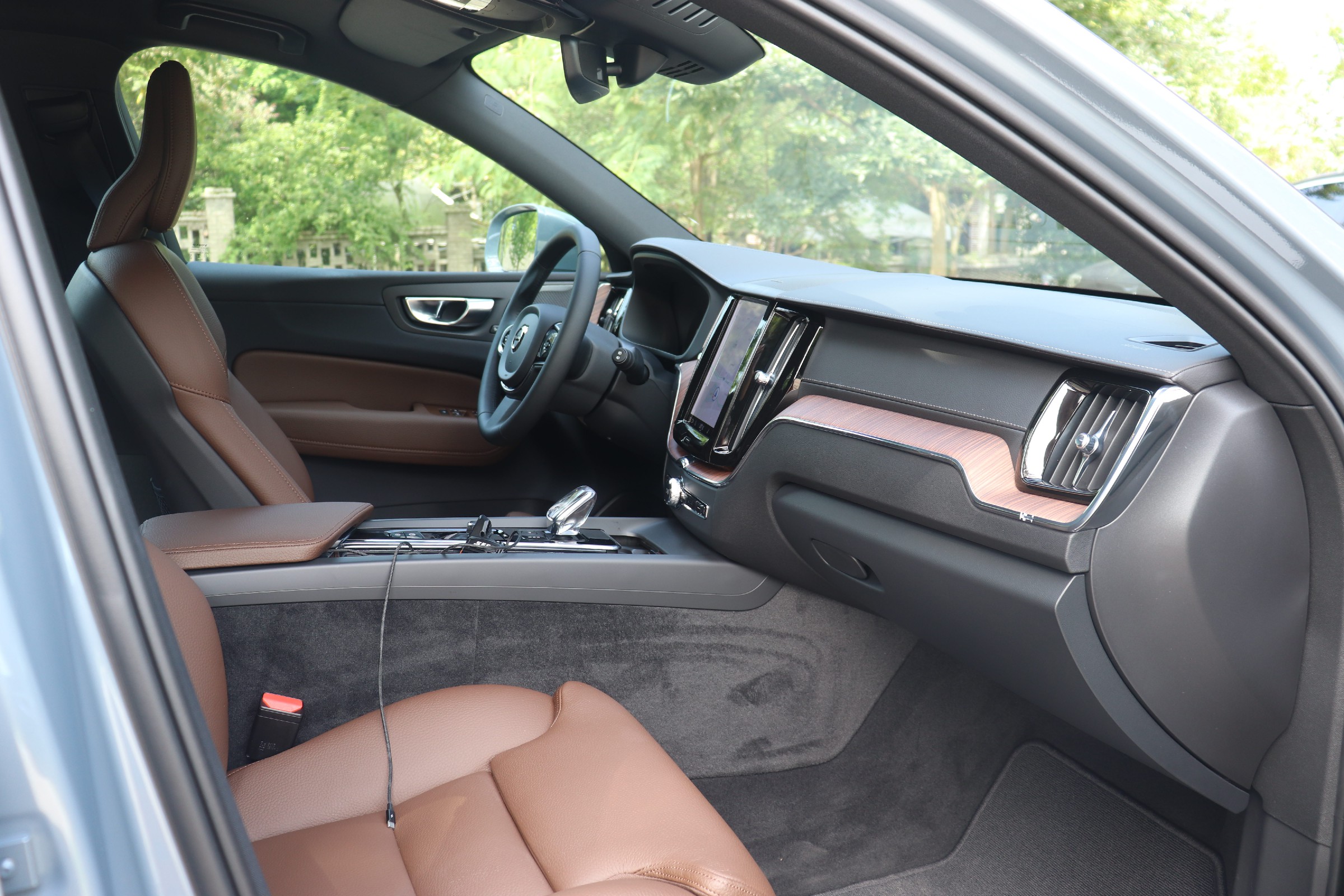 老款车主试驾新款沃尔沃xc60,看他怎么说!