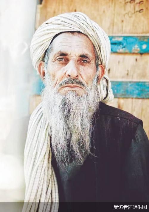 被骗,被抢,被查,目睹枪击,直面塔利班,后来,阿明在阿富汗的几年经商
