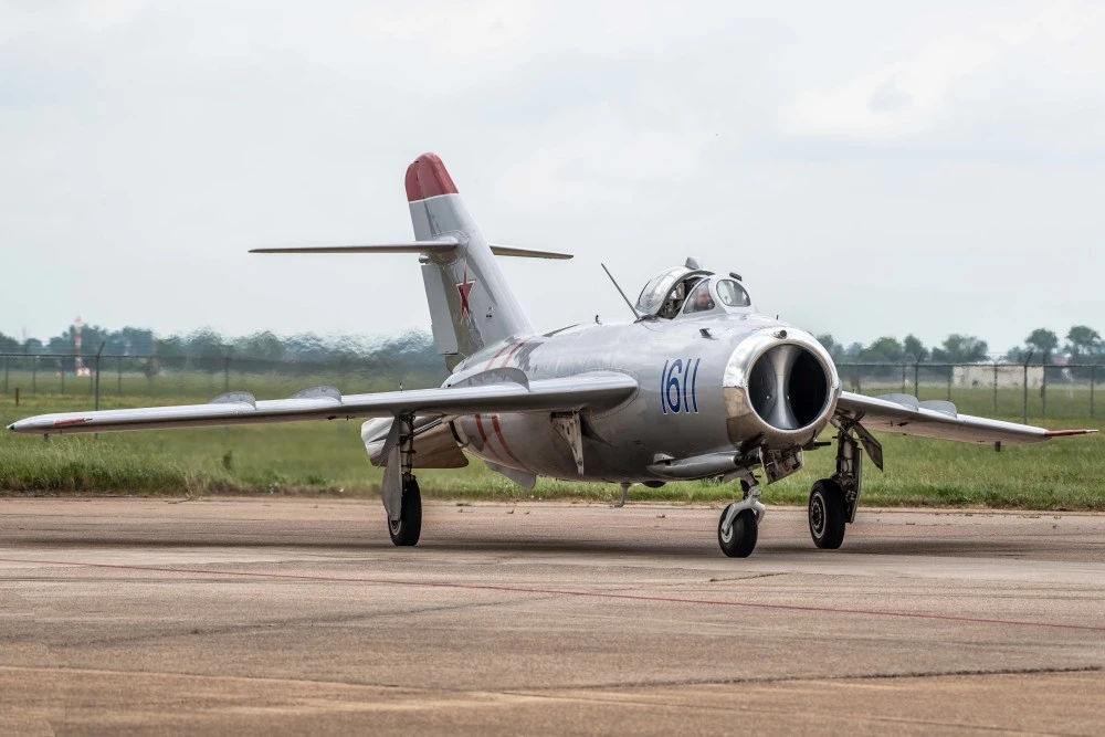 无奈的选择!米格-21成最后的绝唱,苏/俄航空发展史上的单发战机