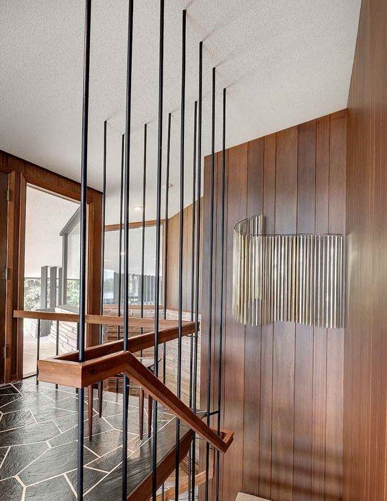 楼梯扶手用对这5种材质,仅靠简洁的线条感,就能成为整屋的亮点__凤凰