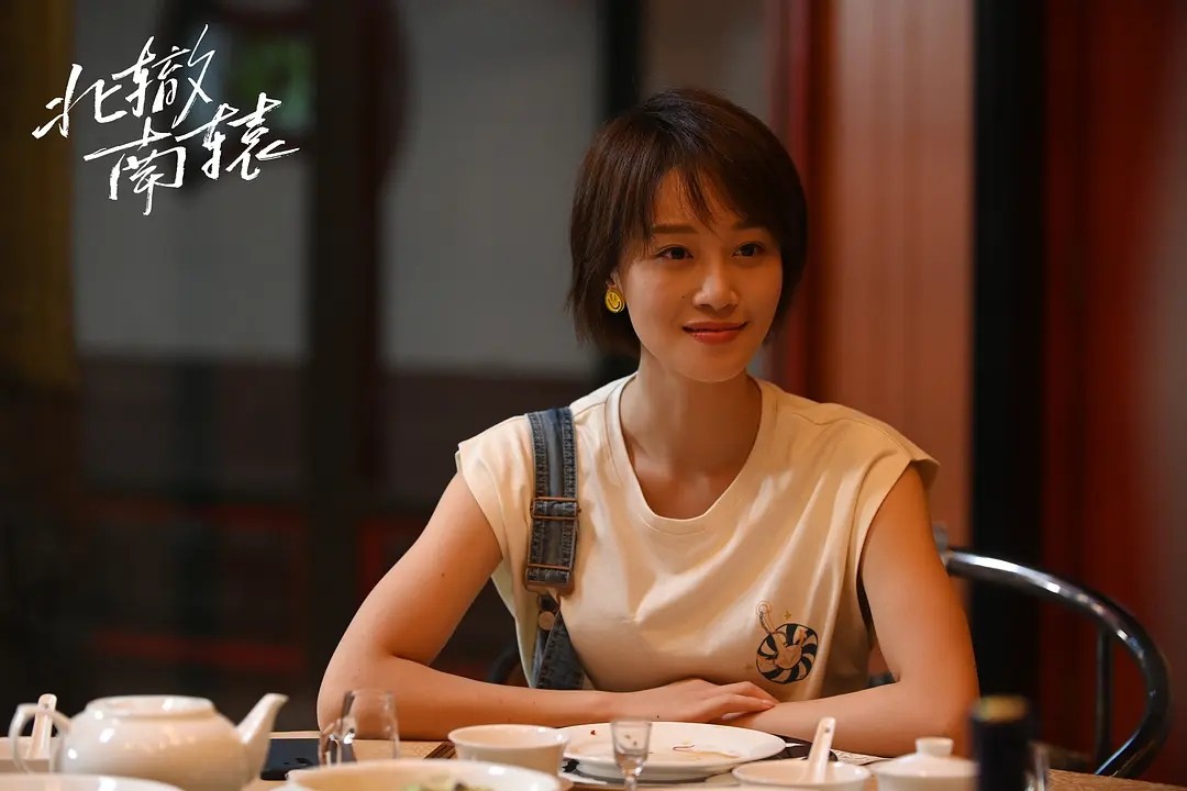 冯女郎蓝盈莹身为一番女主讨论度却不如女配大红真的靠命