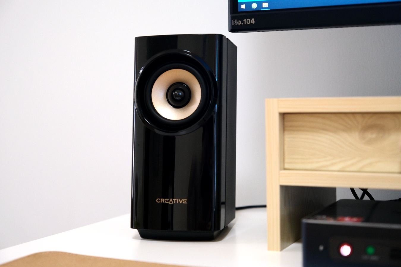 一台出色的2.0系统桌面音箱的多面性,创新t60初体验