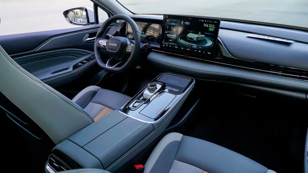 比运动更难得是产品均衡,电驹试驾aion s plus