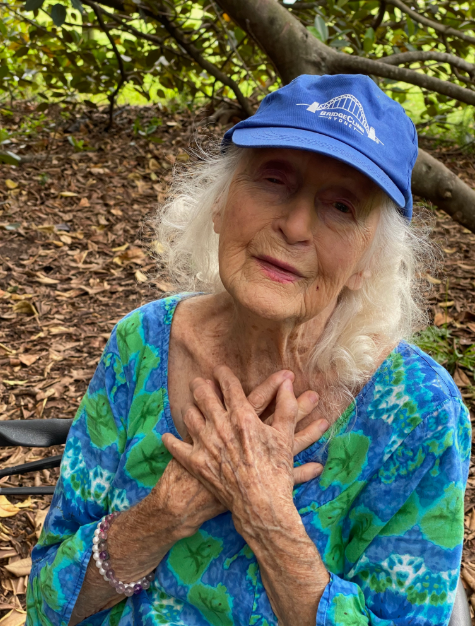 不婚不育,79岁恋爱,106岁跳舞出书拍电影,她用优雅惊艳世界!