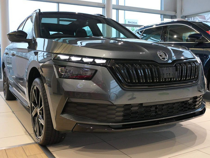 斯柯达全新柯米克到店实拍升级矩阵式大灯配全液晶仪表