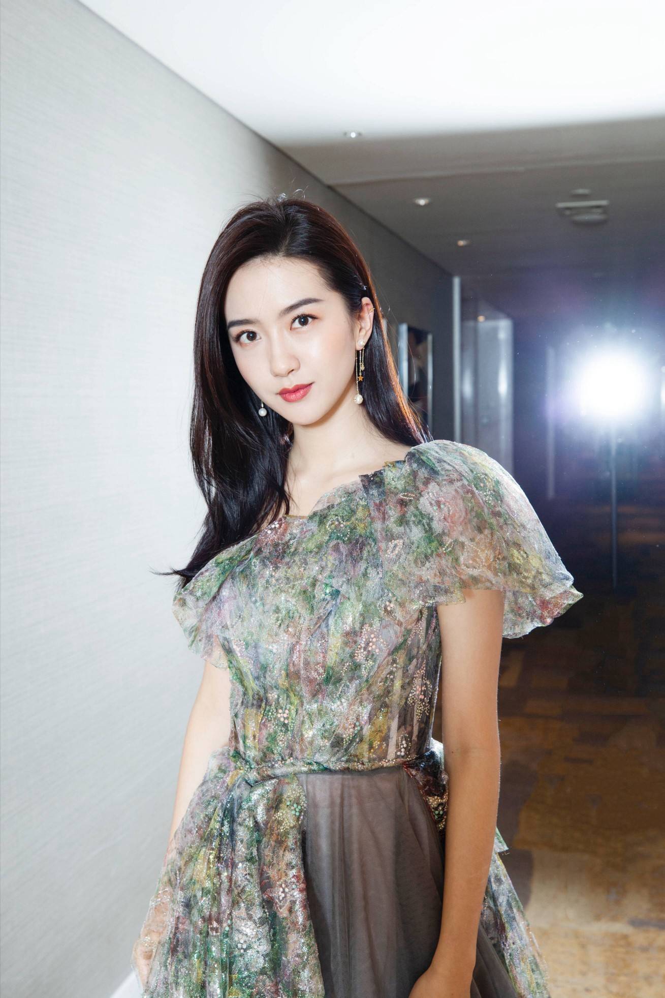 1992出生的女星,陈语安杨紫,她们个个貌美如花,你最喜欢谁