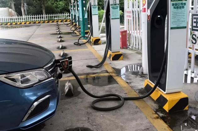 理想充电桩其他车可以充吗 D534A29C4941A55098A7DAB868A4A8EED8A1D4A8_size46_w630_h418.jpeg