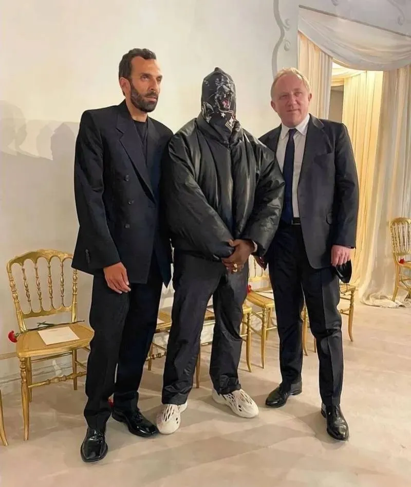 侃爷同款头套低至199?原来成为潮人只需一个"麻布袋"!