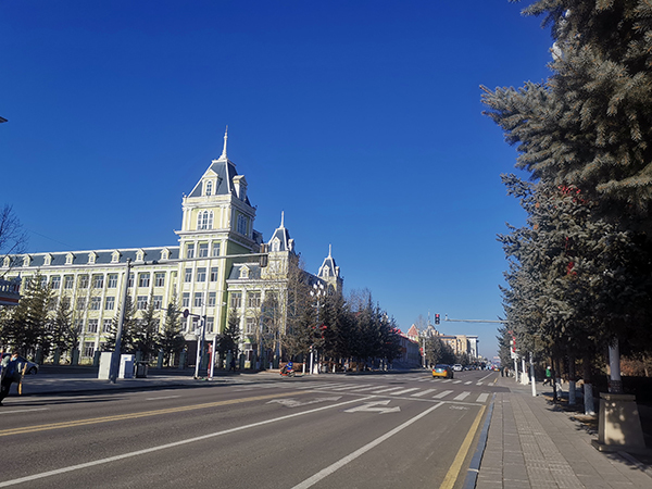 11月的漠河市区。