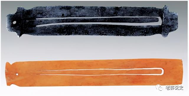 口簧,上为陶寺出土,下为石峁出土。