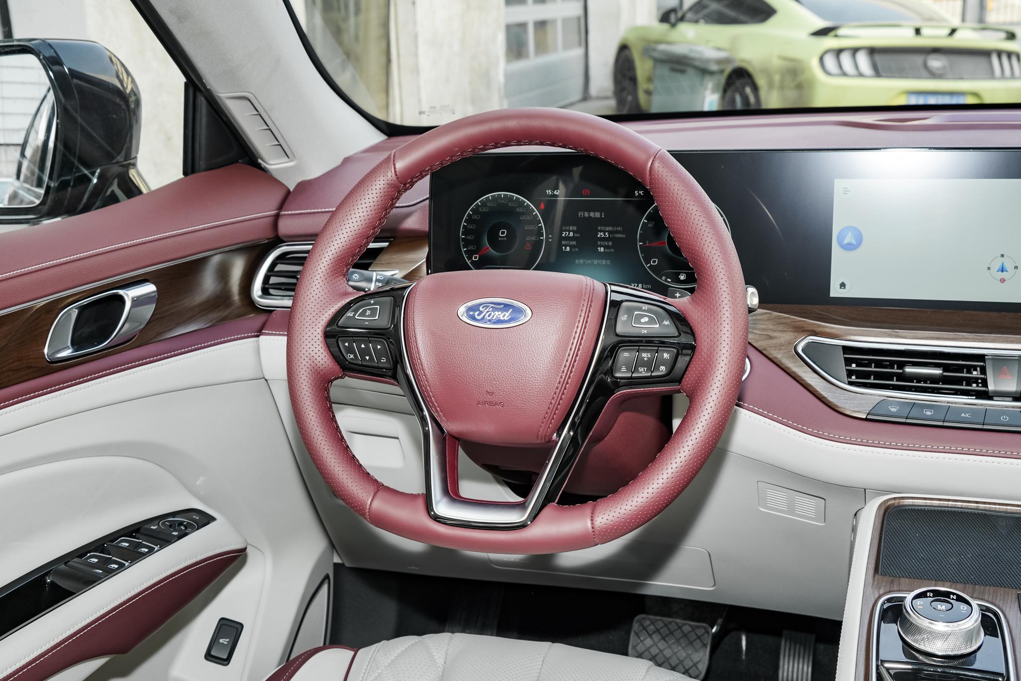 20万内选6座合资中大型suv福特领裕是唯一选择