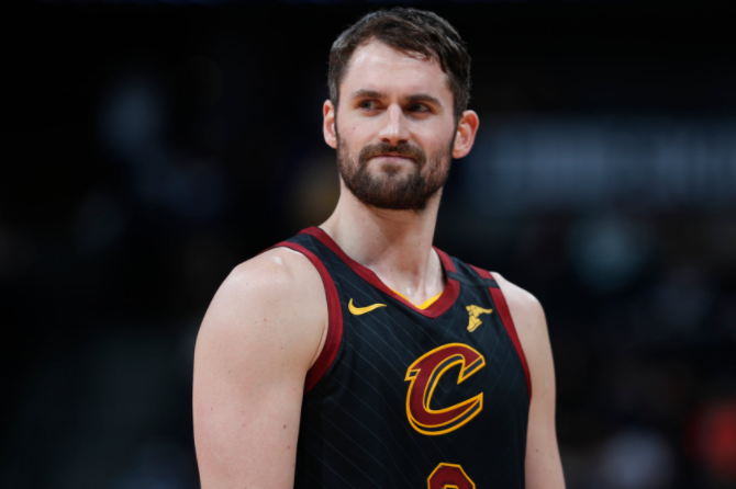 状态回归!乐福三分10投7中,空砍25分6板