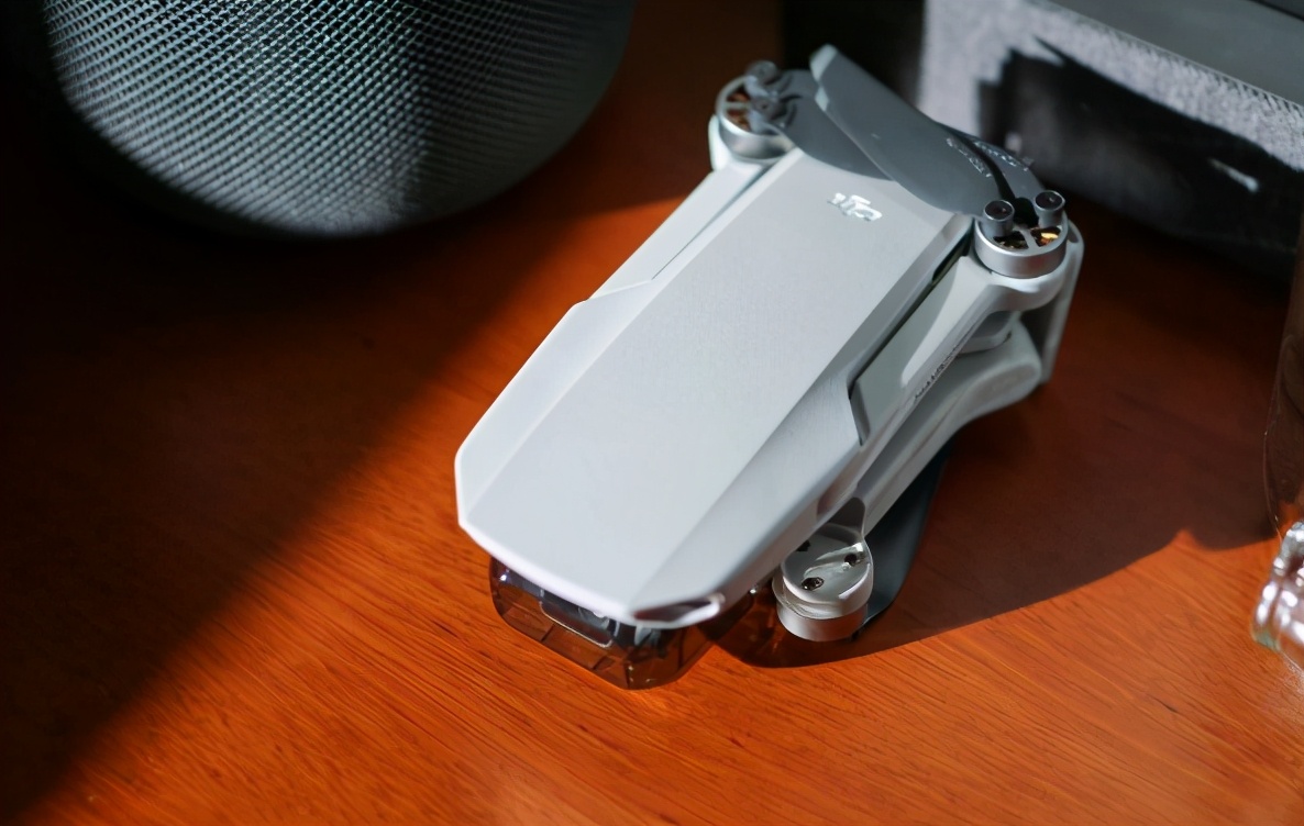 大疆mini se无人机上架!重量仅有249克可还行?__凤凰网