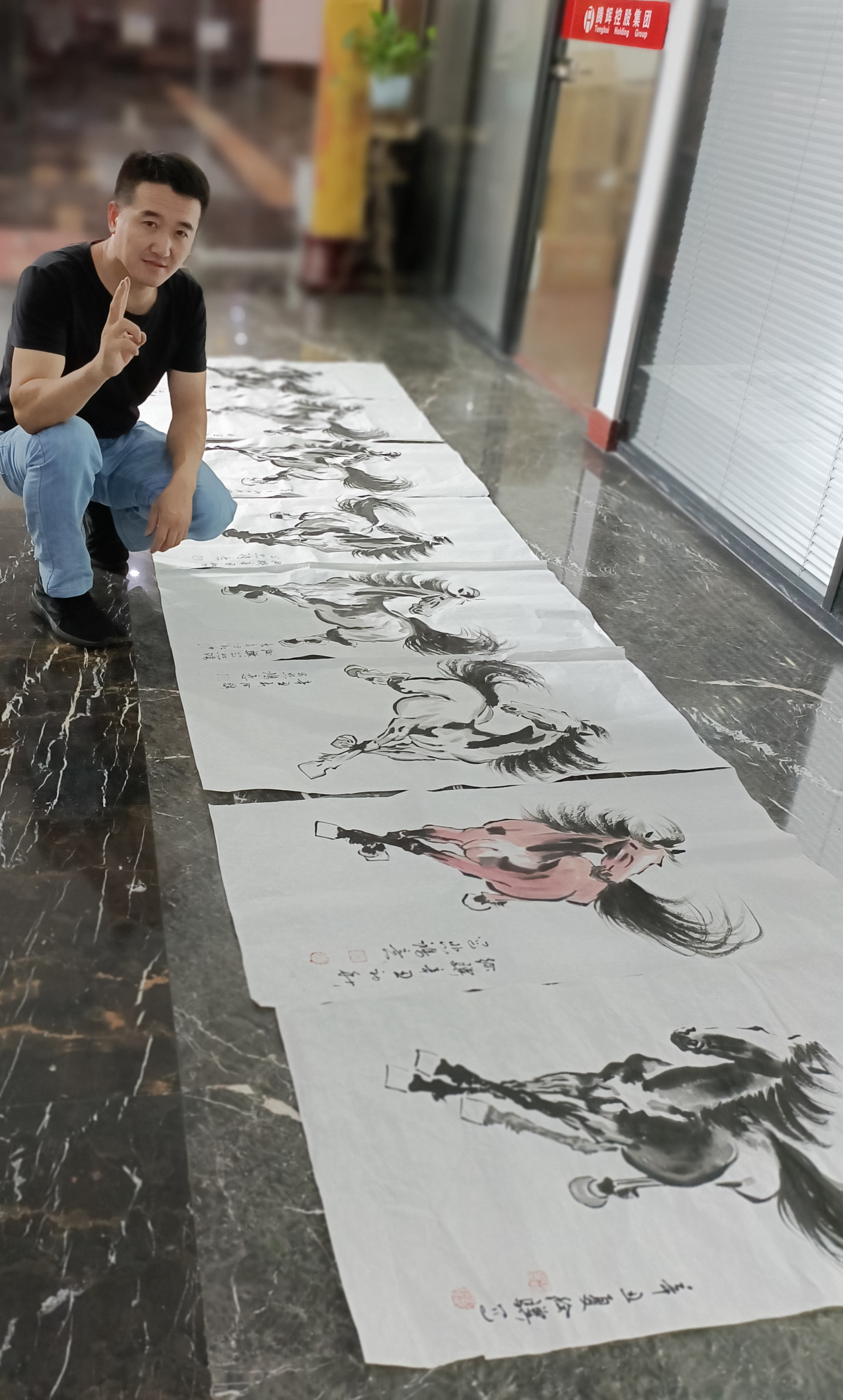 徐骥画马市场价多少钱?画马再现徐悲鸿大师神韵__凤凰网