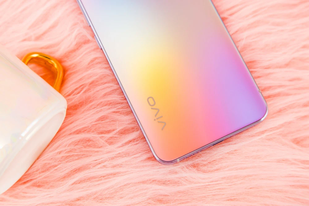 vivos9印象拾光图赏这可能是同档位中质感与手感最好的机型