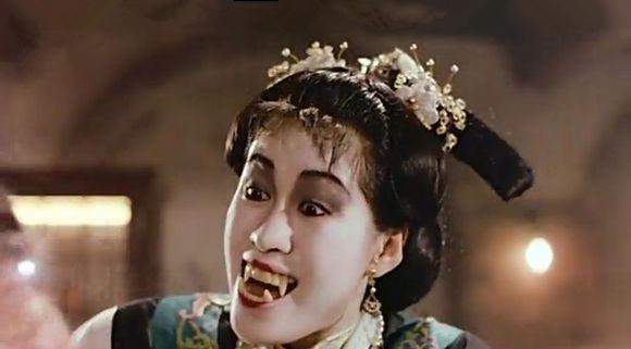 叔叔》的狐狸精,《僵尸家族》里的僵尸妈妈,还有《鬼掹脚》里面的水鬼