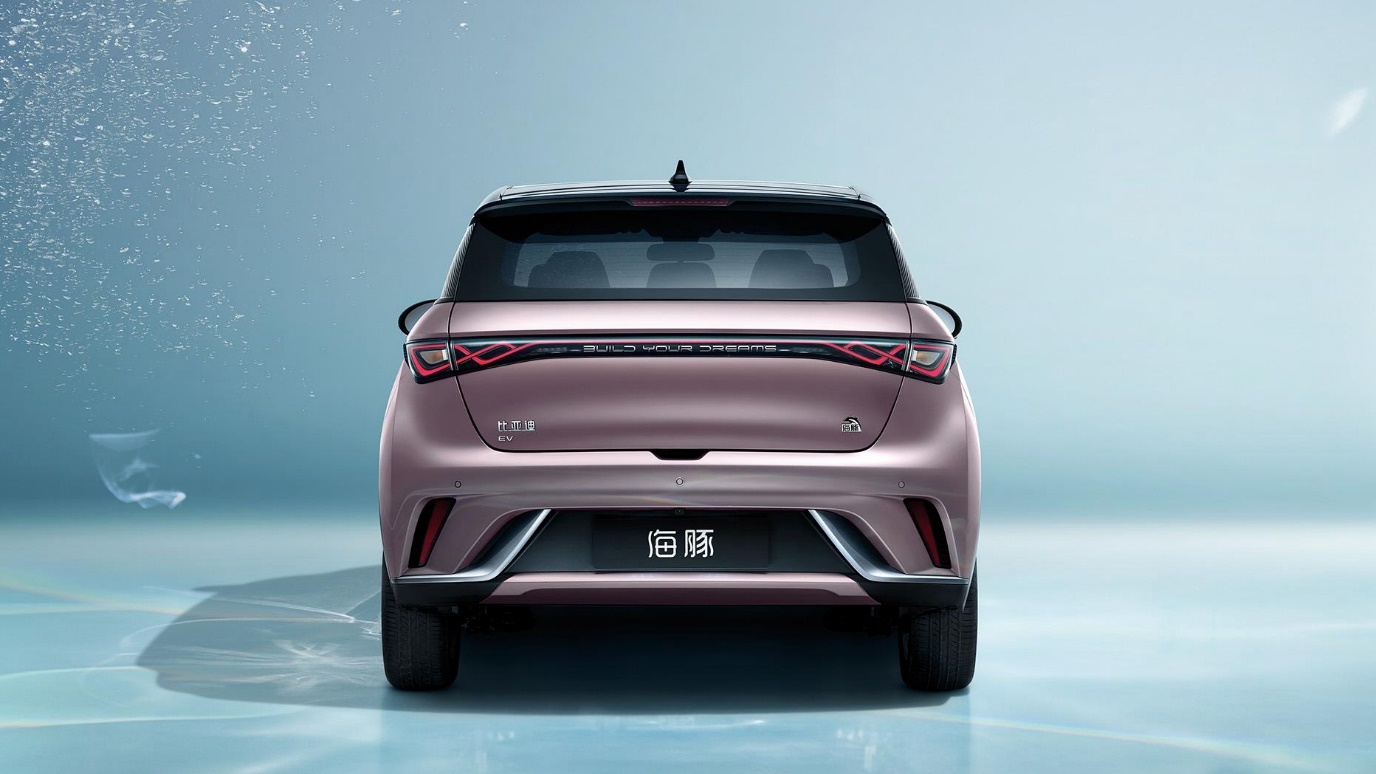 空间比欧拉好猫要大最高续航401km的比亚迪海豚值不值