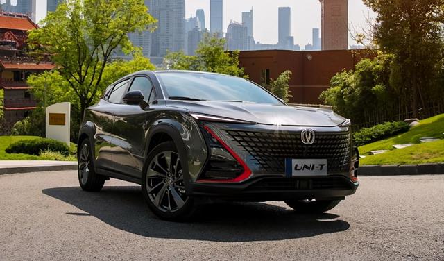 搭载车型:长安uni-t5,青山工业7dct老款名爵6搭载的干式双离合被吐槽