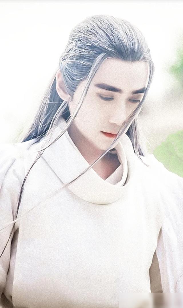 龚俊在《山河令》里,温客行为周子舒一夜白头的付出,感动了多少山人!